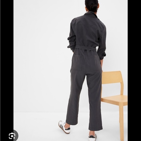 GAP Black Tencel Utility Jumpsuit Small - Picture 1 of 16